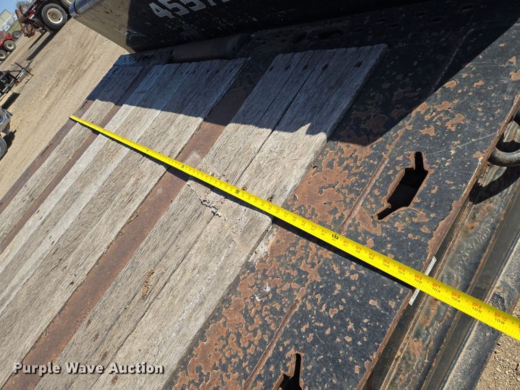 image for item EN8909 2016 Landoll drop deck equipment trailer