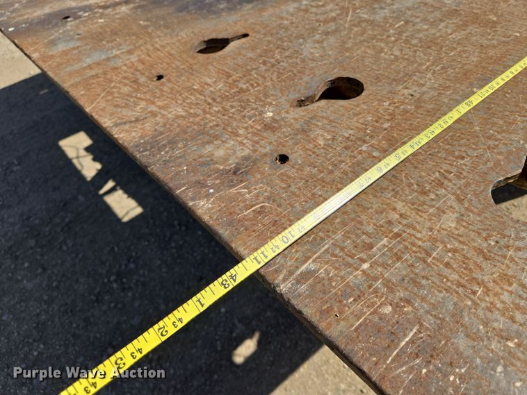 image for item EN8909 2016 Landoll drop deck equipment trailer