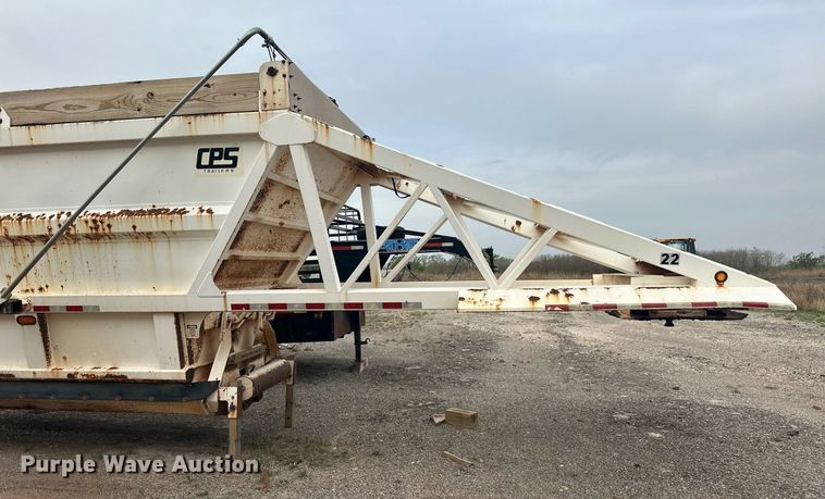 image for item EQ4644 2013 Manac 4B240AC00 bottom dump trailer