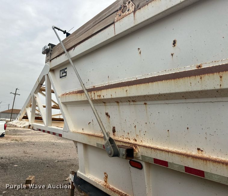 image for item EQ4644 2013 Manac 4B240AC00 bottom dump trailer