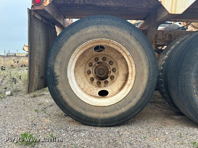 image for item EQ4644 2013 Manac 4B240AC00 bottom dump trailer