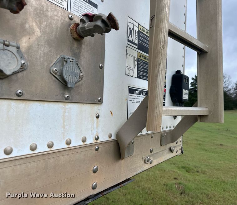 image for item ER8998 2016 Timpte grain trailer
