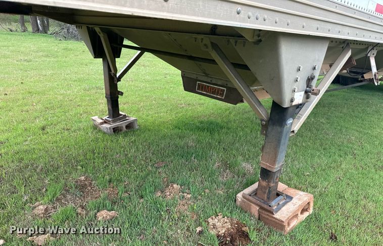 image for item ER8998 2016 Timpte grain trailer