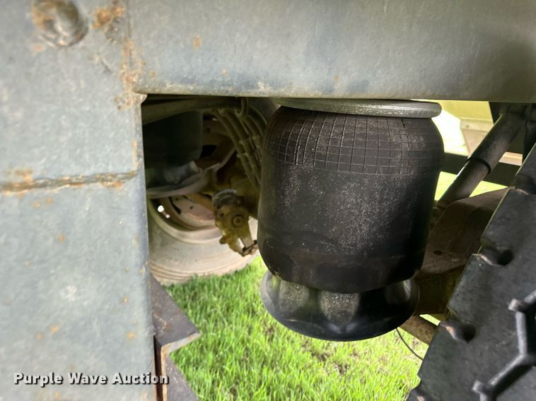 image for item ER8998 2016 Timpte grain trailer