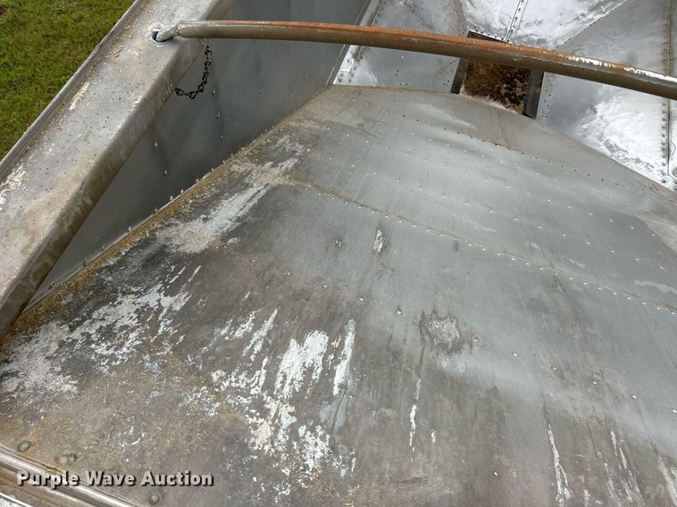 image for item ER8998 2016 Timpte grain trailer