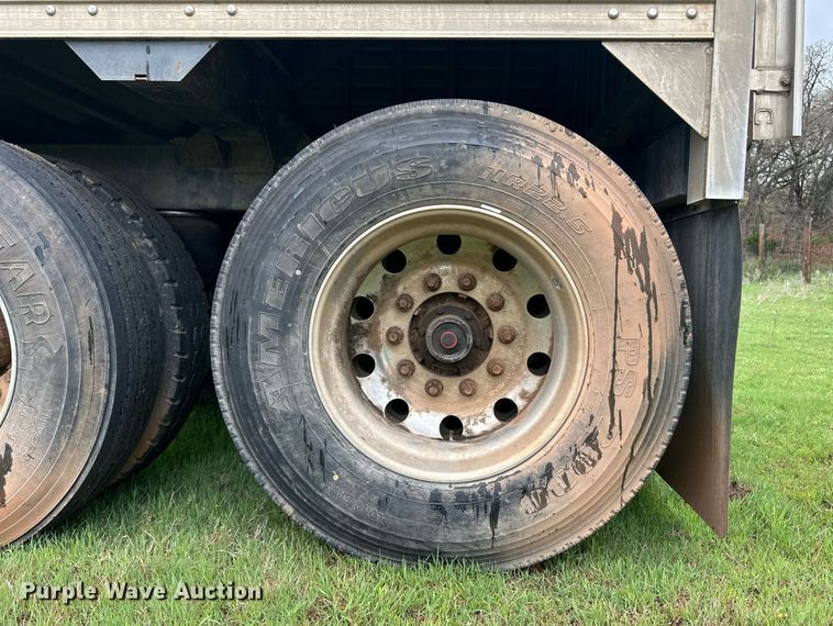 image for item ER8998 2016 Timpte grain trailer