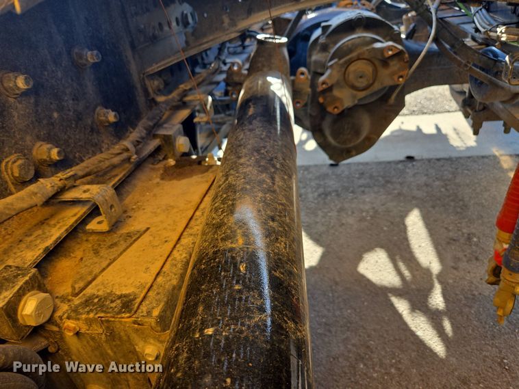 image for item FB9356 2024 Freightliner Cascadia semi truck