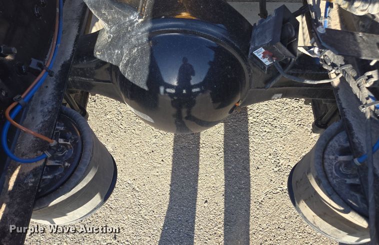 image for item FB9356 2024 Freightliner Cascadia semi truck