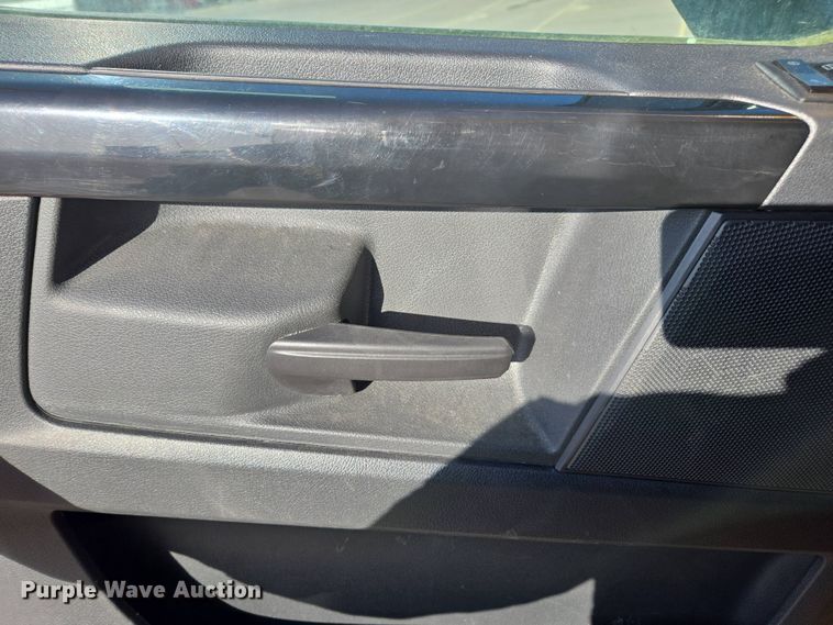 image for item FB9356 2024 Freightliner Cascadia semi truck