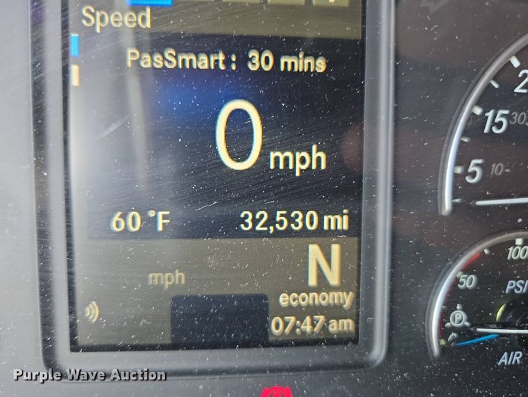 image for item FB9356 2024 Freightliner Cascadia semi truck