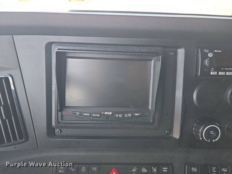 image for item FB9356 2024 Freightliner Cascadia semi truck