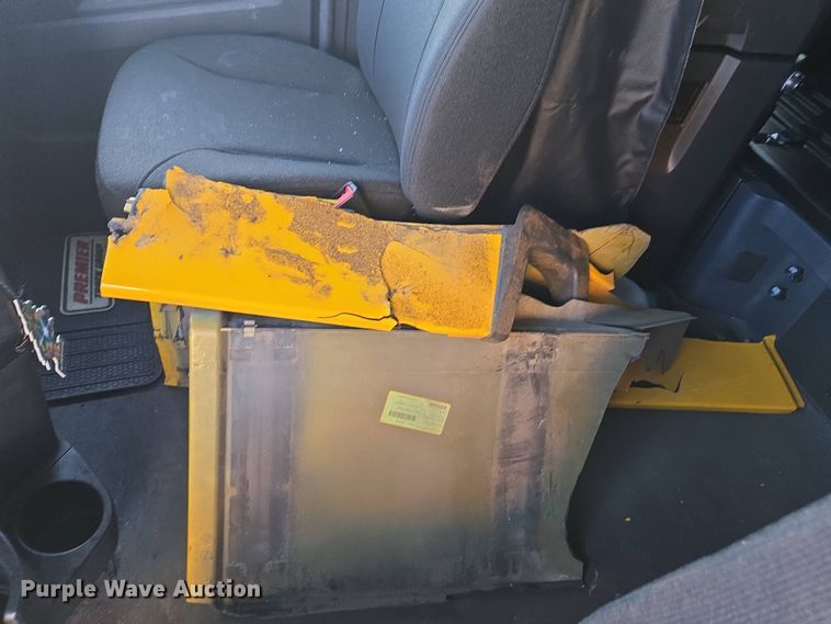 image for item FB9356 2024 Freightliner Cascadia semi truck