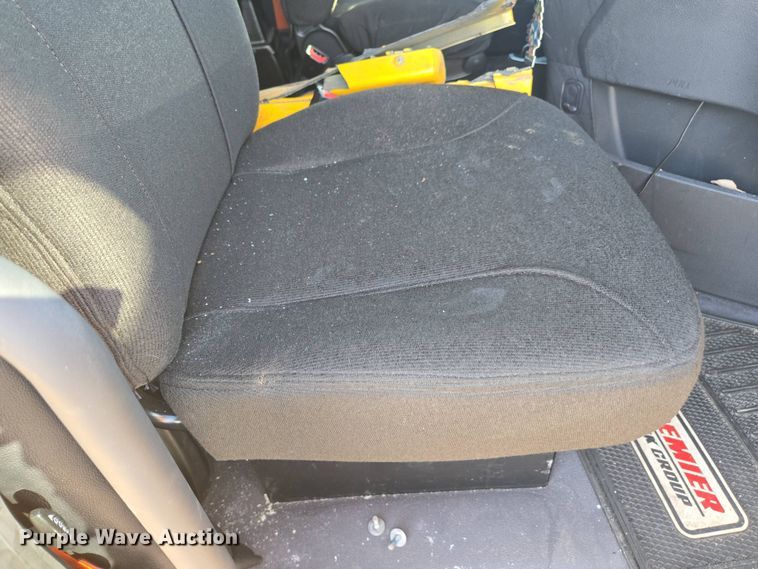 image for item FB9356 2024 Freightliner Cascadia semi truck