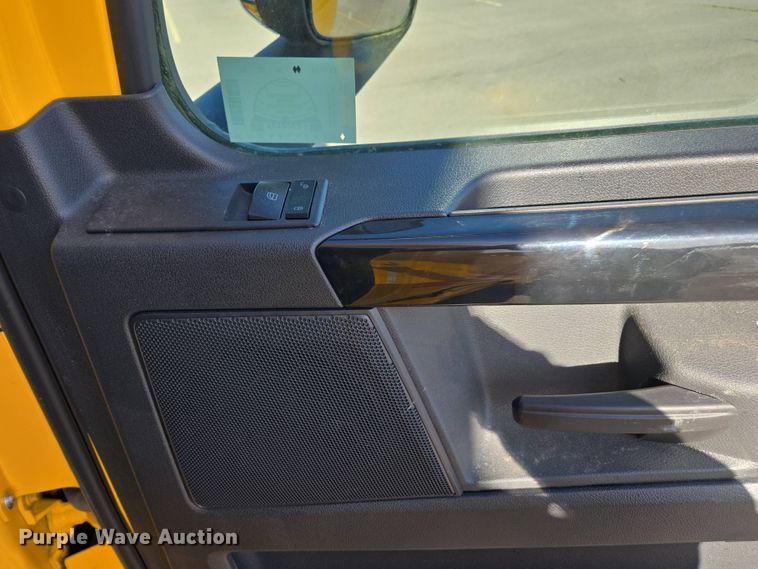 image for item FB9356 2024 Freightliner Cascadia semi truck