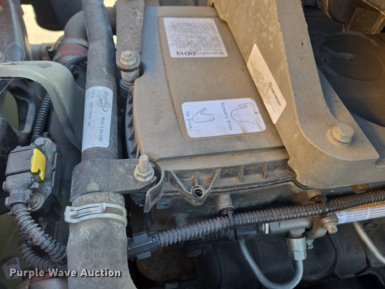 image for item FB9356 2024 Freightliner Cascadia semi truck