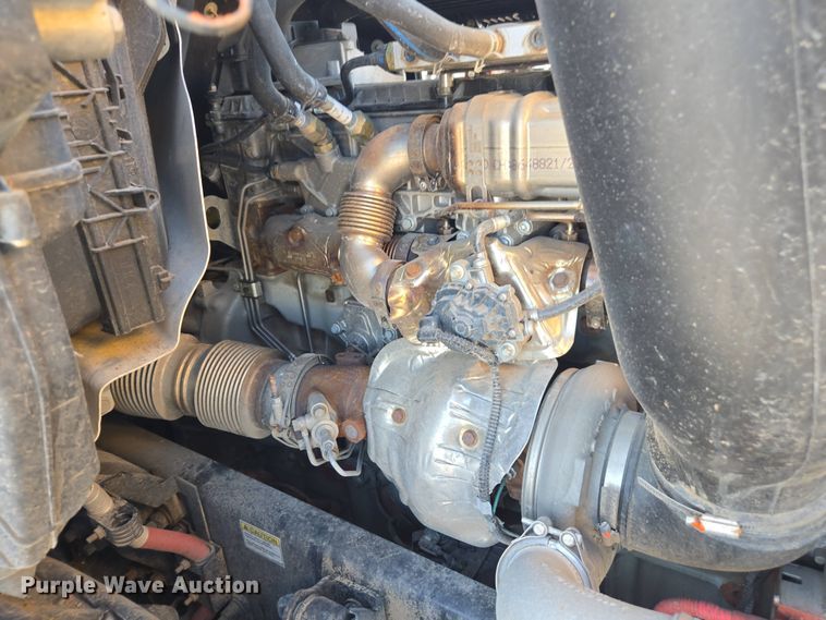 image for item FB9356 2024 Freightliner Cascadia semi truck