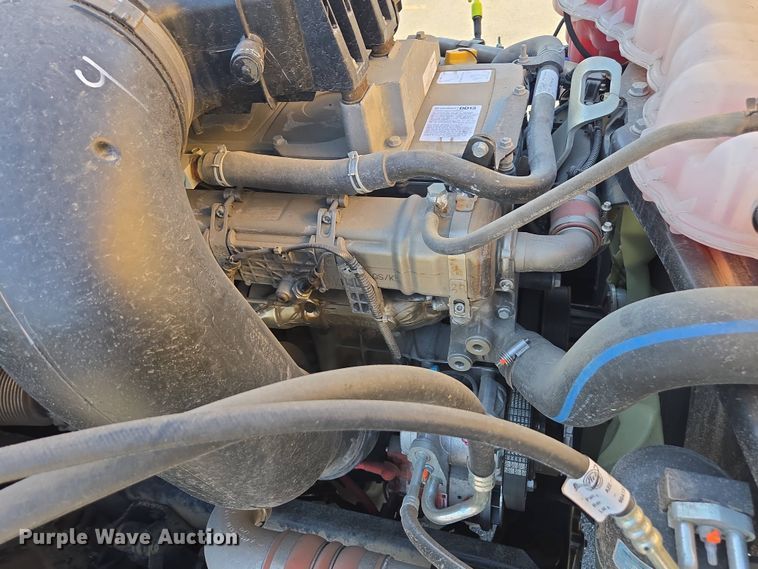 image for item FB9356 2024 Freightliner Cascadia semi truck