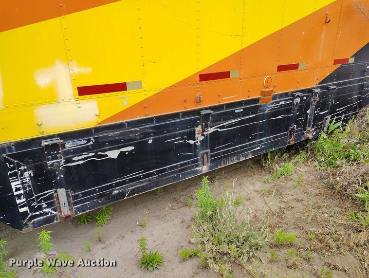 image for item IP9549 1987 Matlock MTET 48 87 dry van trailer