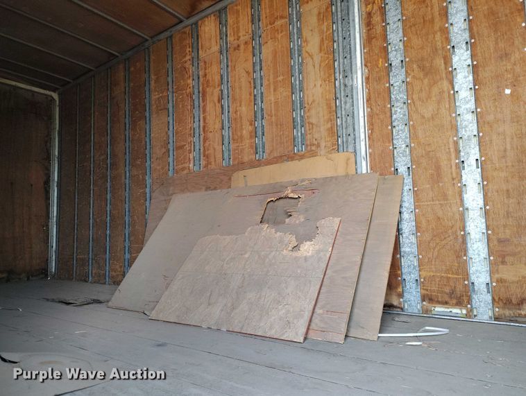 image for item IP9552 1988 Matlock MTET 48 88 dry van trailer