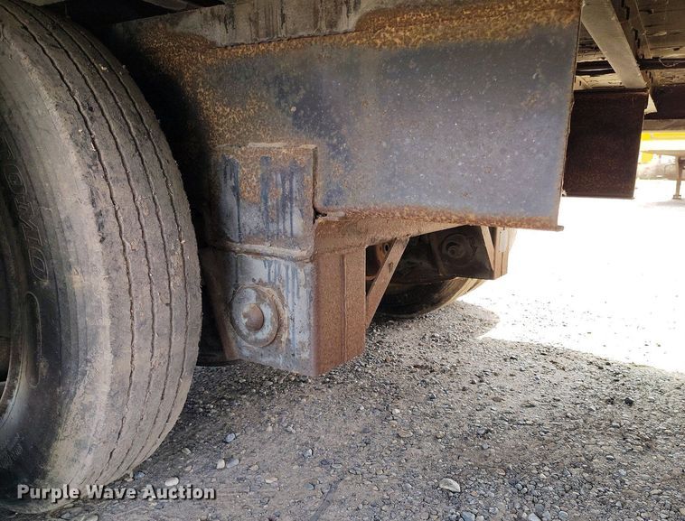 image for item IP9552 1988 Matlock MTET 48 88 dry van trailer