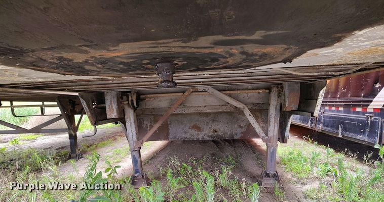 image for item IP9552 1988 Matlock MTET 48 88 dry van trailer