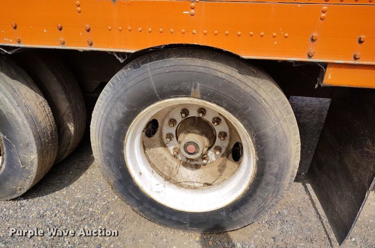 image for item IP9552 1988 Matlock MTET 48 88 dry van trailer