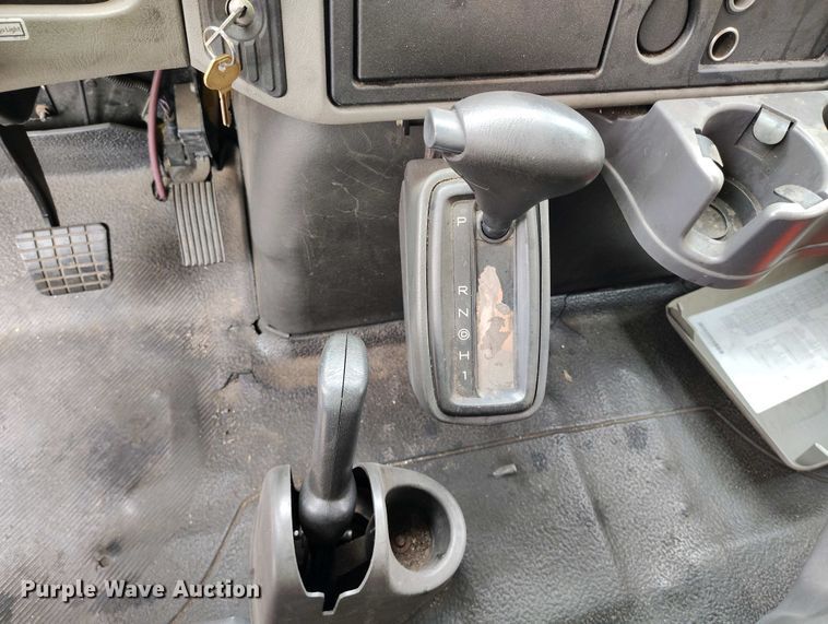 image for item IP9558 2012 International 4300 box truck