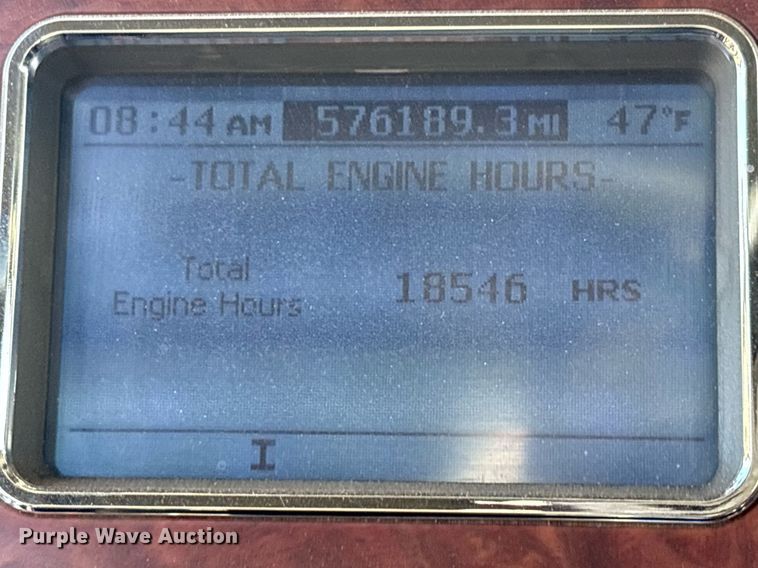 image for item OB9599 2011 Mack CHU613 semi truck