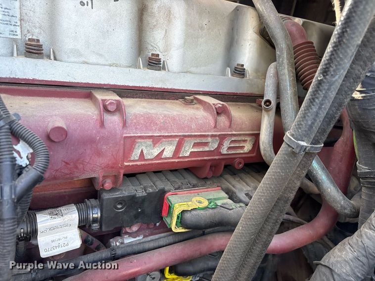 image for item OB9599 2011 Mack CHU613 semi truck