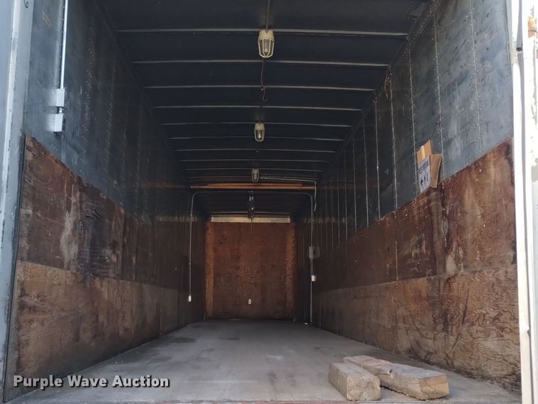 image for item YA0159 1968 Strick dry van trailer