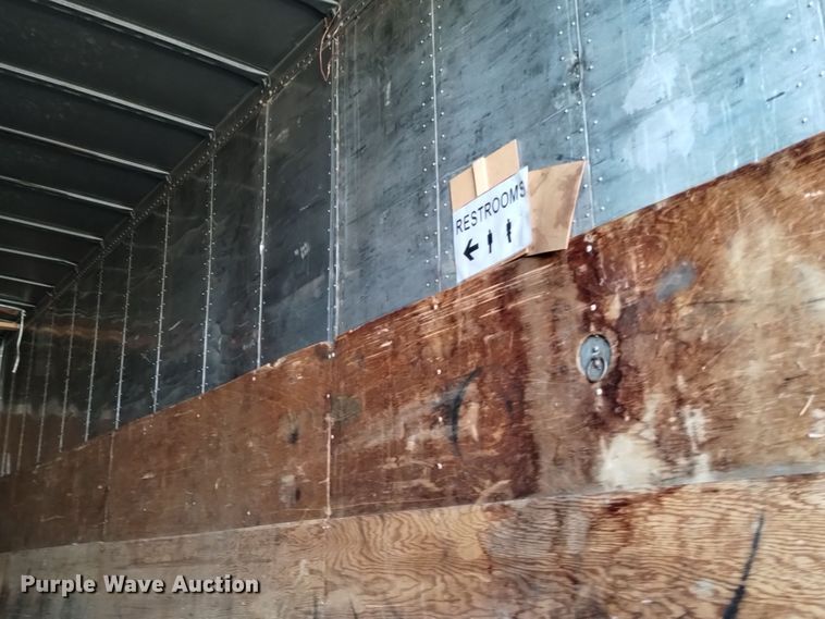 image for item YA0159 1968 Strick dry van trailer