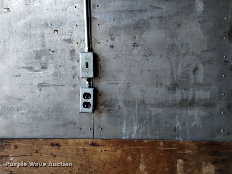 image for item YA0159 1968 Strick dry van trailer