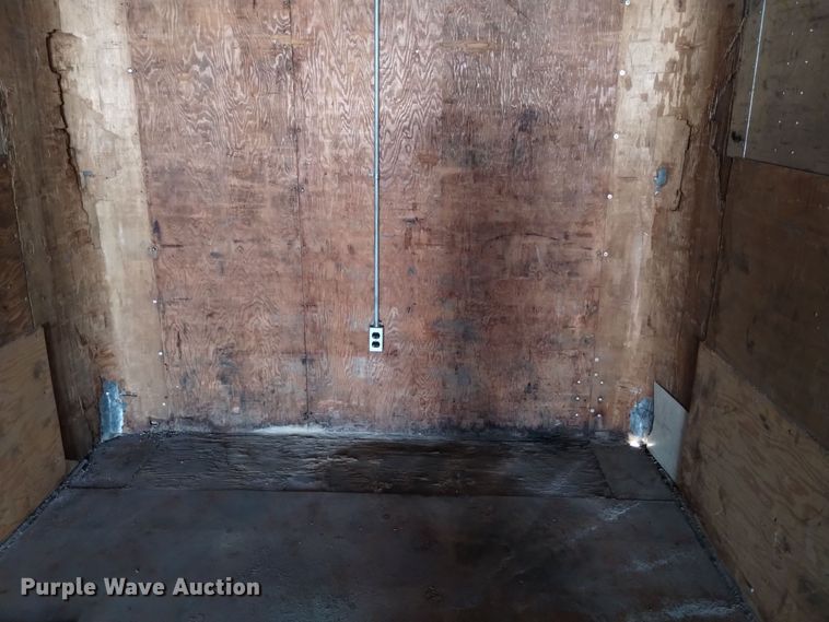 image for item YA0159 1968 Strick dry van trailer