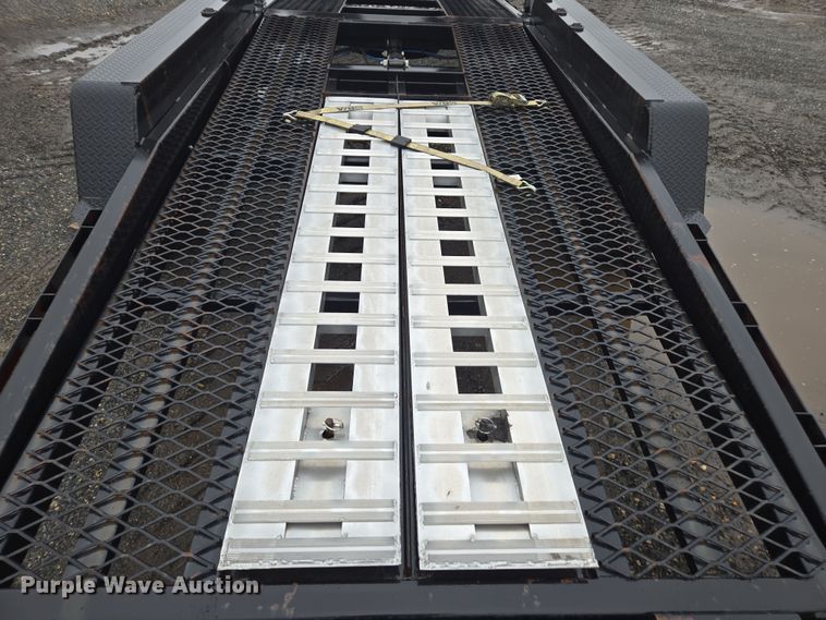 image for item YA0477 2022 Appalachian car carrier