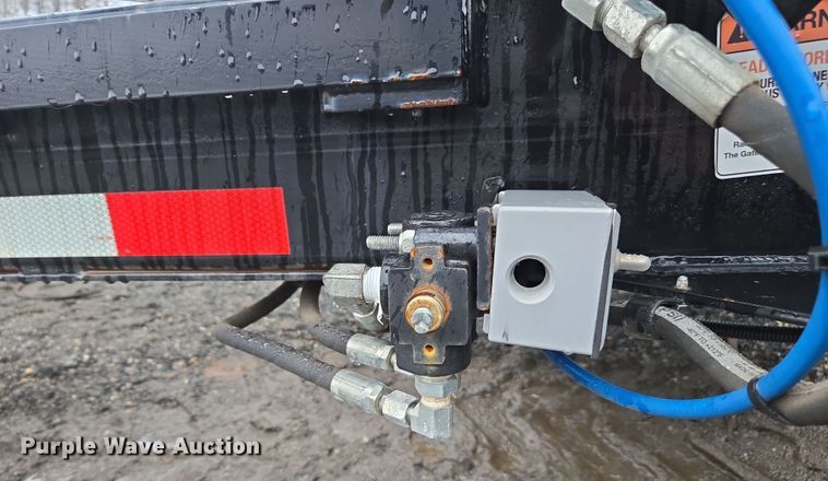 image for item YA0477 2022 Appalachian car carrier