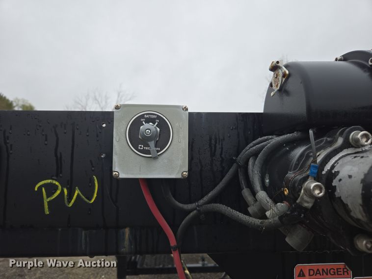 image for item YA0482 2022 Appalachian car carrier