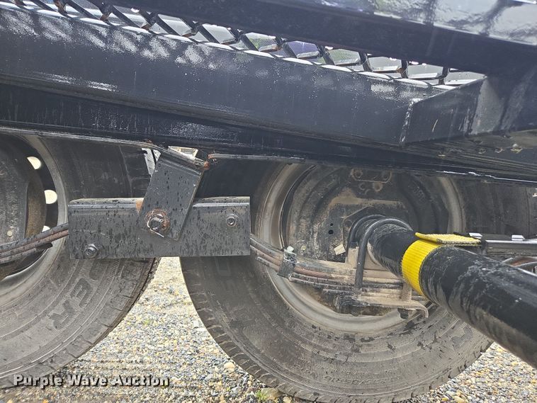 image for item YA0483 2022 Appalachian car carrier