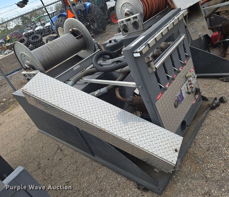 image for item EO0650 Defender brush fire skid