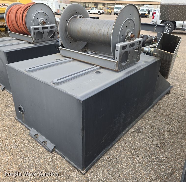 image for item EO0650 Defender brush fire skid