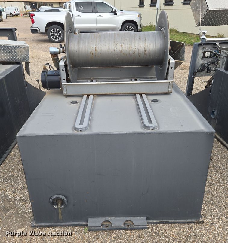 image for item EO0650 Defender brush fire skid