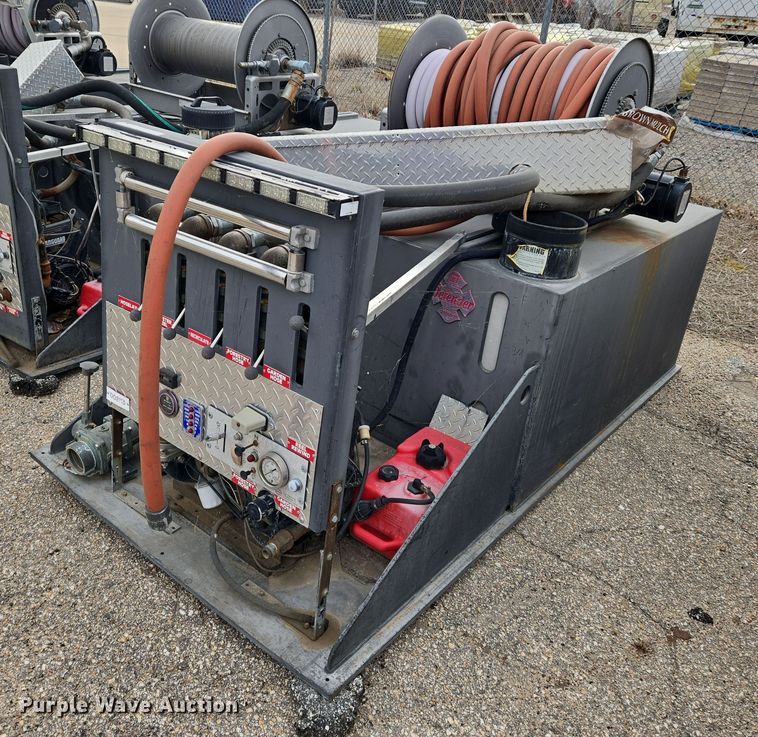 image for item EO0651 Defender brush fire skid