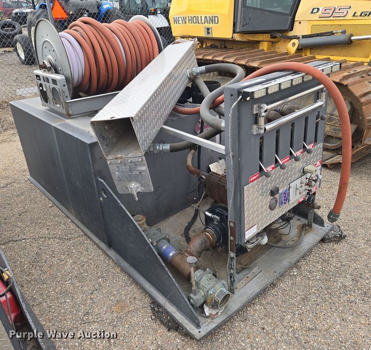 image for item EO0651 Defender brush fire skid