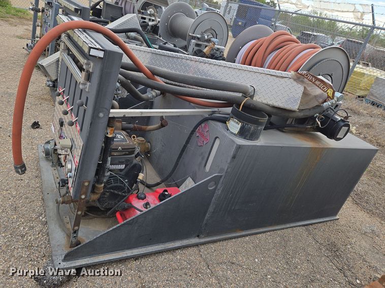 image for item EO0651 Defender brush fire skid