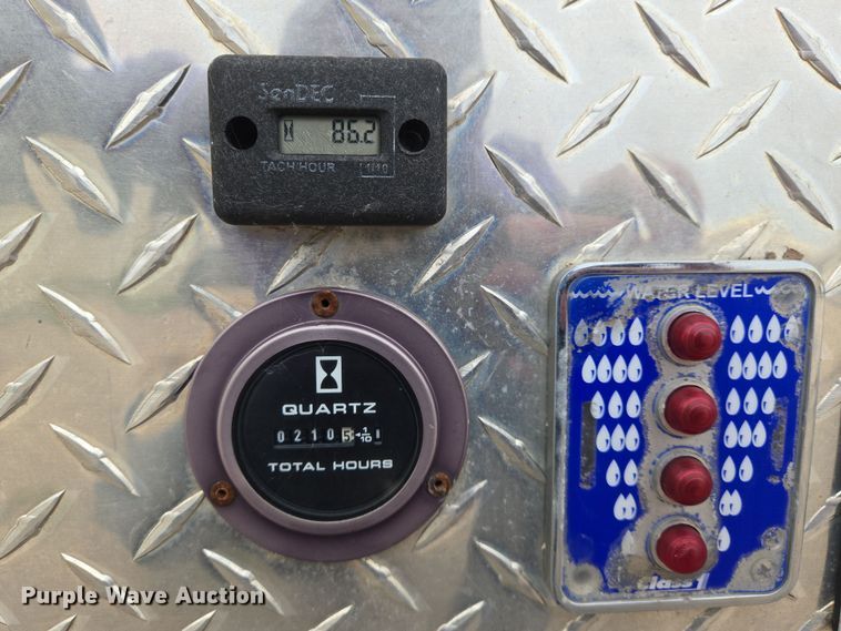 image for item EO0651 Defender brush fire skid