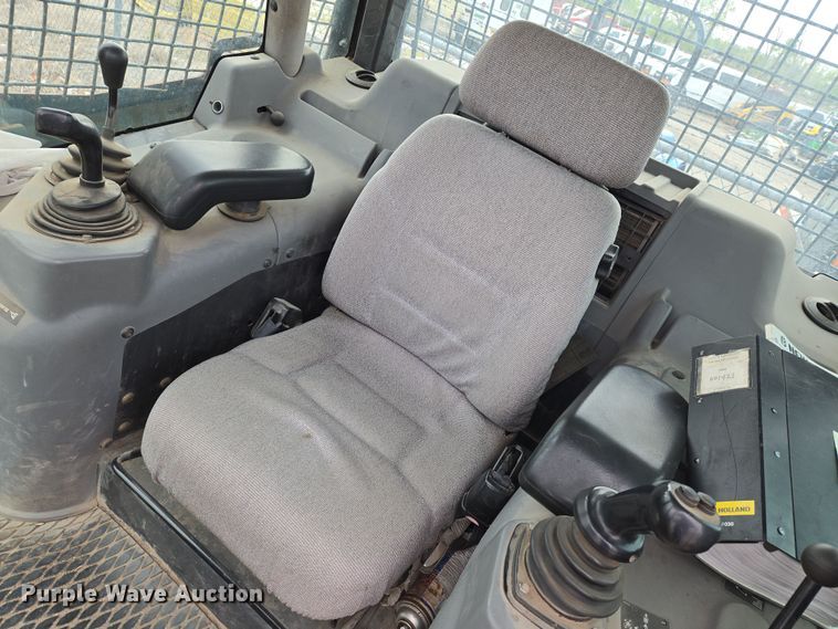 image for item EO0652 2007 New Holland D95 LGP dozer