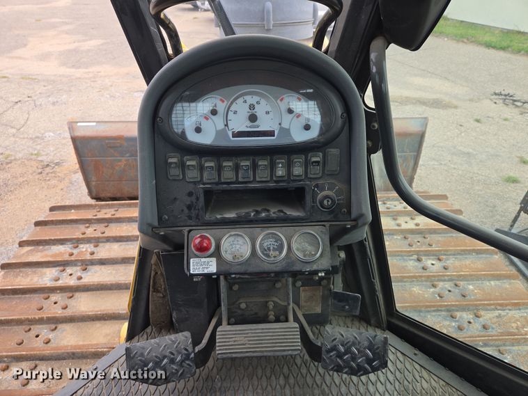 image for item EO0652 2007 New Holland D95 LGP dozer