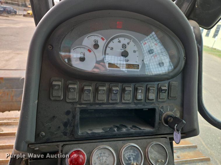 image for item EO0652 2007 New Holland D95 LGP dozer