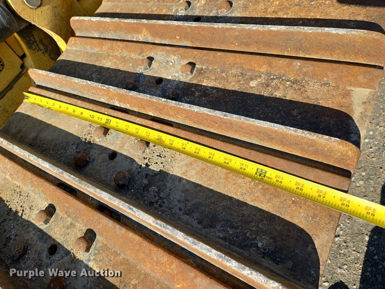 image for item EO0652 2007 New Holland D95 LGP dozer