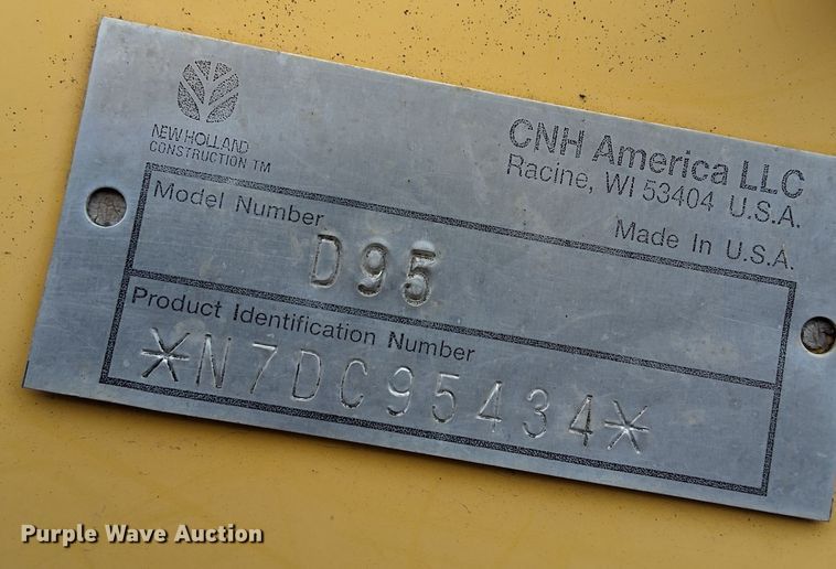 image for item EO0652 2007 New Holland D95 LGP dozer