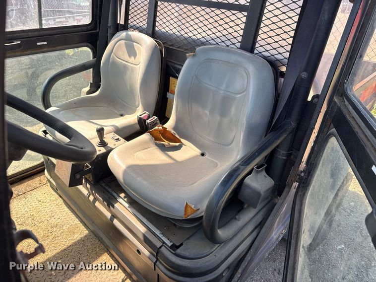 image for item EO0654 2008 Bobcat 2300 utility vehicle